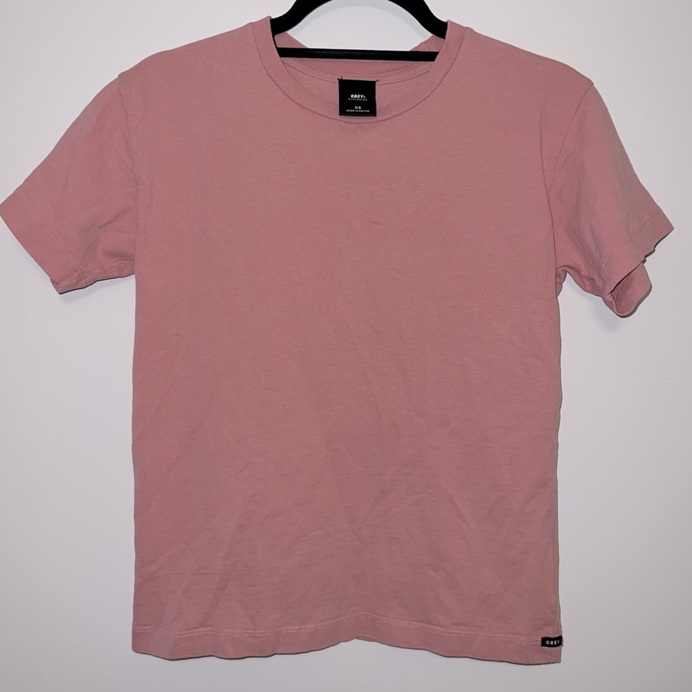 💌 SOLD 💌 Solid Pink Obey T-shirt